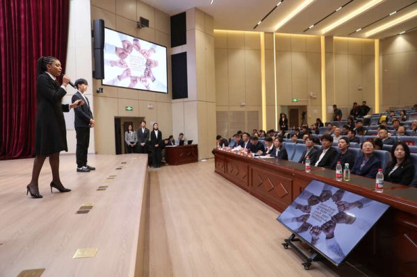 聚创配资 大学生模拟政协提案赋能首都发展